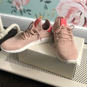 NWT - Adidas x Pharrell sneakers